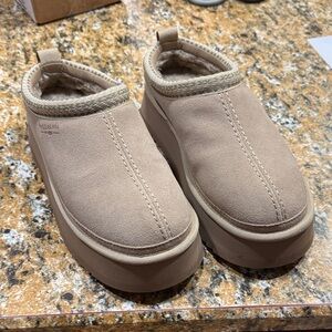 Koolaburra Tan Suede Slip-On Shoes